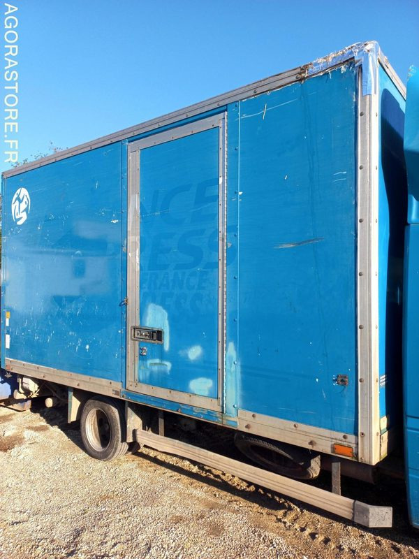 MERCEDES 411 SPRINTER - Van panel: gambar 4 MERCEDES 411 SPRINTER - Van panel: gambar 4