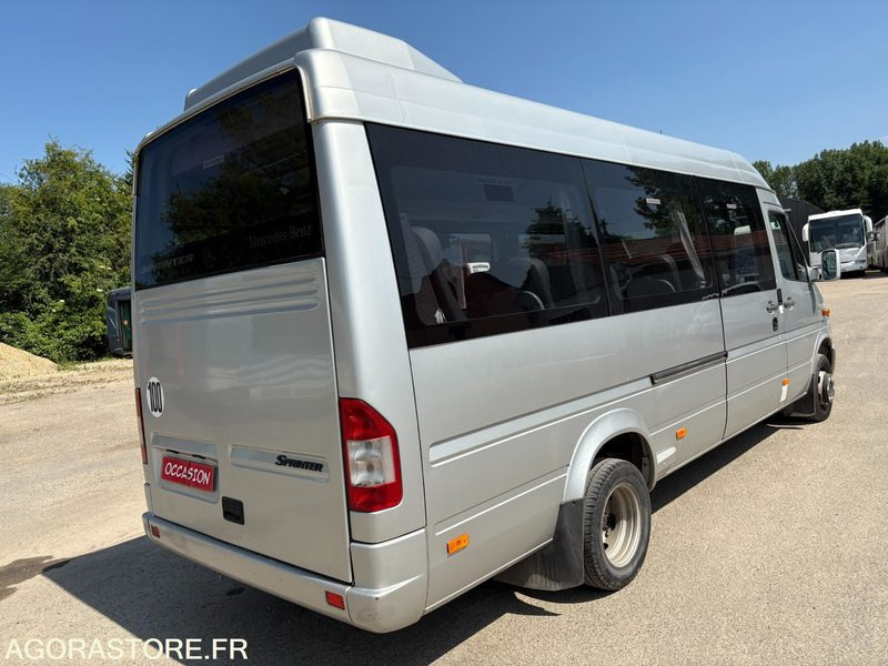 MERCEDES 413 DIESEL 17 PL - 2006 - 312 800 kms - Bus mini, Van penumpang: gambar 3 MERCEDES 413 DIESEL 17 PL - 2006 - 312 800 kms - Bus mini, Van penumpang: gambar 3