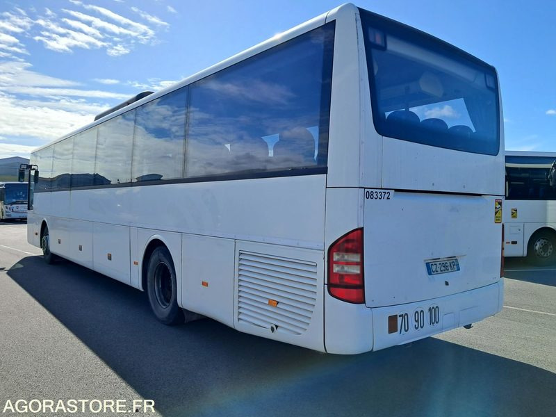 MERCEDES INTOURO N°083372 - Bus sekolah: gambar 2 MERCEDES INTOURO N°083372 - Bus sekolah: gambar 2