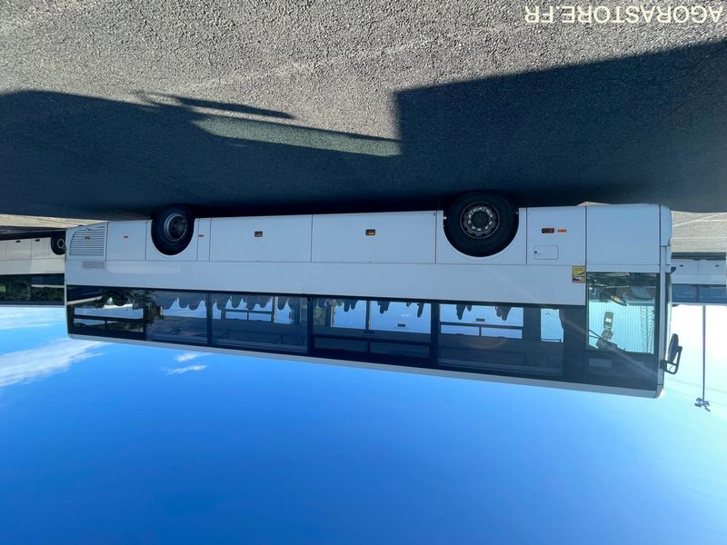 MERCEDES INTOURO N°091086 - Bus mini, Van penumpang: gambar 4 MERCEDES INTOURO N°091086 - Bus mini, Van penumpang: gambar 4