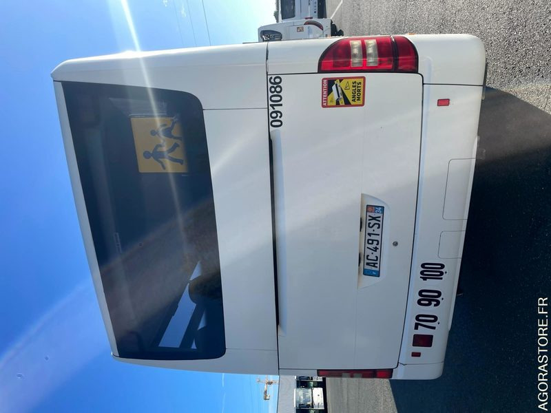 MERCEDES INTOURO N°091086 - Bus mini, Van penumpang: gambar 2 MERCEDES INTOURO N°091086 - Bus mini, Van penumpang: gambar 2