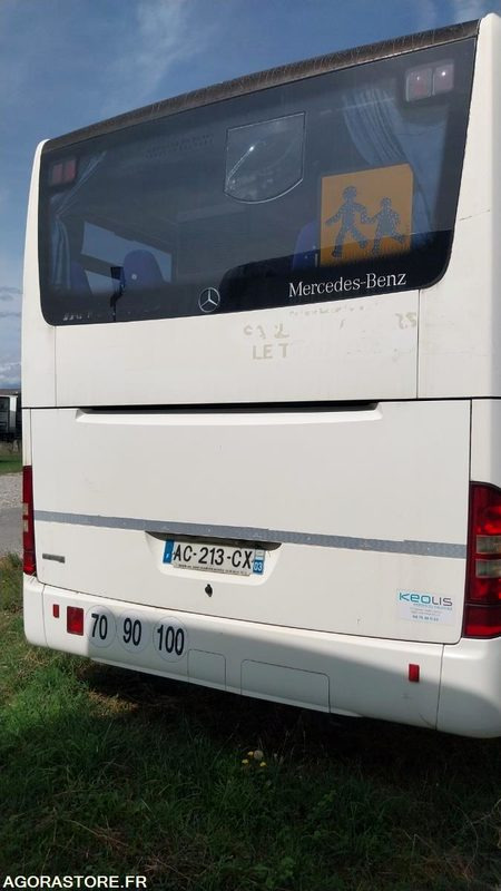 MERCEDES INTOURO N°093232 - Bus sekolah: gambar 2 MERCEDES INTOURO N°093232 - Bus sekolah: gambar 2