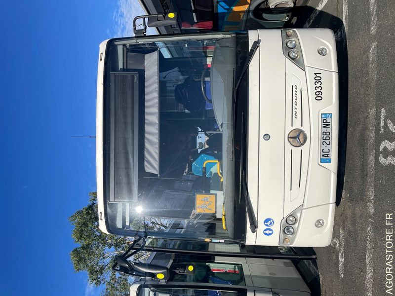 MERCEDES INTOURO N°093301 - Bus mini, Van penumpang: gambar 1 MERCEDES INTOURO N°093301 - Bus mini, Van penumpang: gambar 1