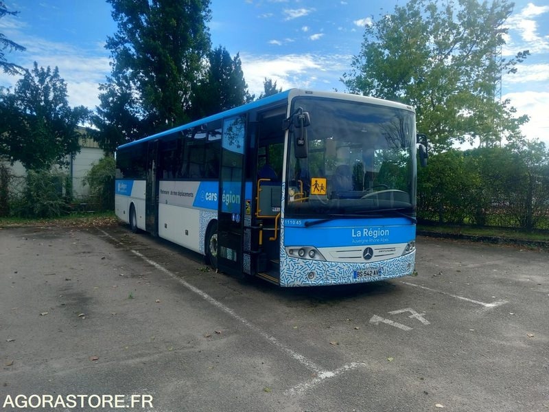 MERCEDES INTOURO N°111045 - Bus sekolah: gambar 1 MERCEDES INTOURO N°111045 - Bus sekolah: gambar 1