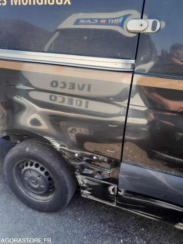 MERCEDES SPRINTER - 2020 - 137292 Kms - Van panel: gambar 3 MERCEDES SPRINTER - 2020 - 137292 Kms - Van panel: gambar 3