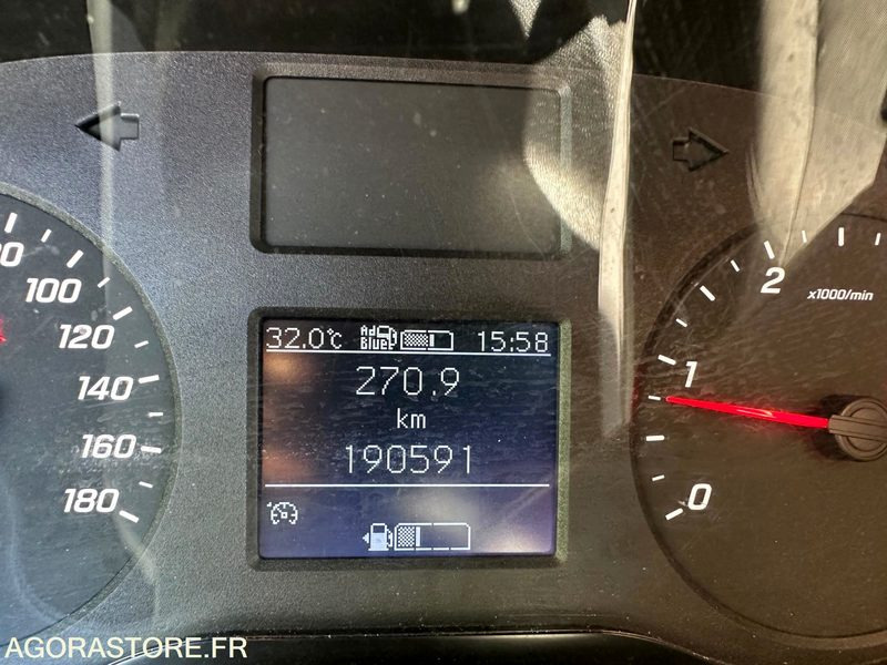 MERCEDES SPRINTER 20M3 - HAYON 514 CDI - 190000 KM - 2019 - Van panel: gambar 5 MERCEDES SPRINTER 20M3 - HAYON 514 CDI - 190000 KM - 2019 - Van panel: gambar 5