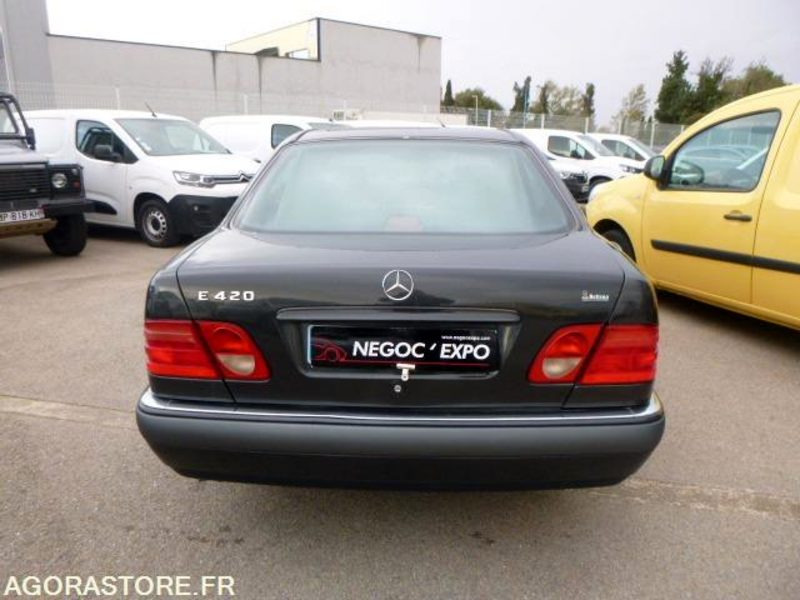 Mobil MERCEDES classe E 420 v8 W210 - 1996 - immatriculation espagnole vente pour pro: gambar 7