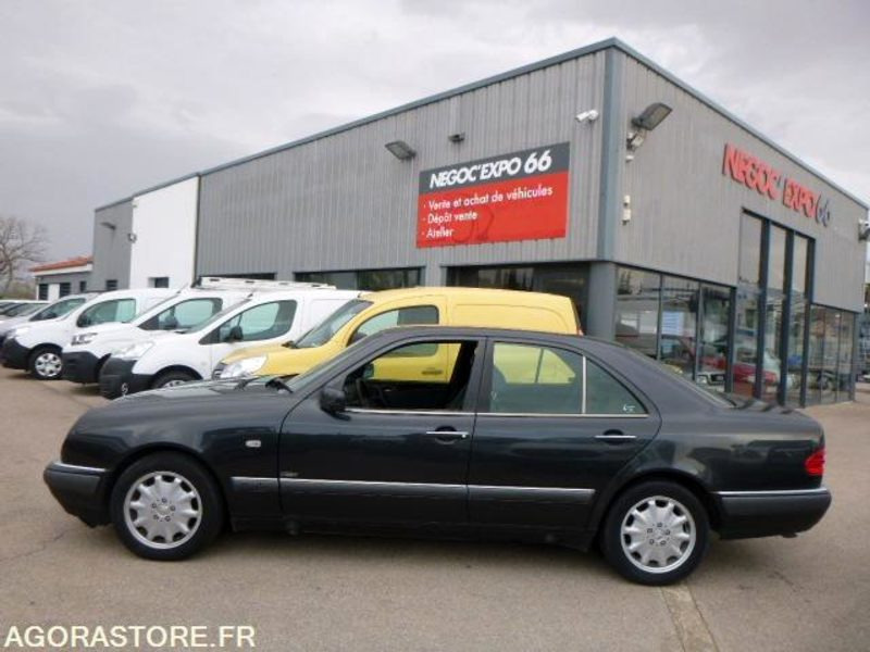 MERCEDES classe E 420 v8 W210 - 1996 - immatriculation espagnole vente pour pro - Mobil: gambar 2 MERCEDES classe E 420 v8 W210 - 1996 - immatriculation espagnole vente pour pro - Mobil: gambar 2