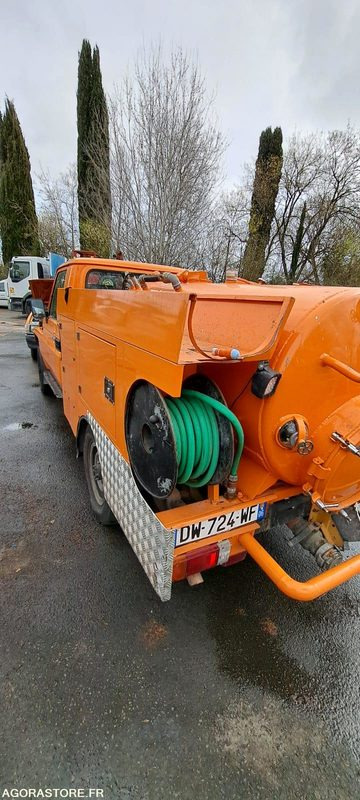 MINI COMBINE RIVARD/TOYOTA 2002 DW724WF (VENTE UNIQUEMENT EXPORT) - Mobil SUV: gambar 5 MINI COMBINE RIVARD/TOYOTA 2002 DW724WF (VENTE UNIQUEMENT EXPORT) - Mobil SUV: gambar 5