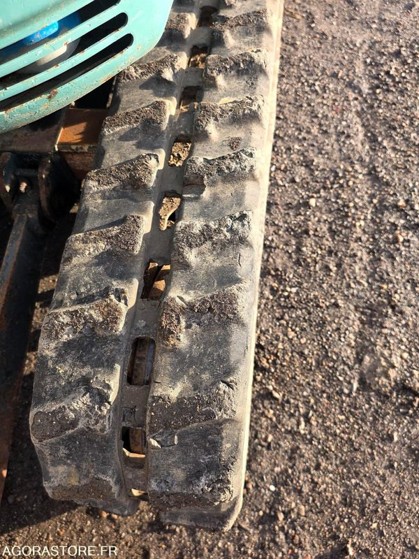 Ekskavator mini MINI-PELLE YANMAR VIO 10 - 2004 - 1952 HEURES: gambar 9 Ekskavator mini MINI-PELLE YANMAR VIO 10 - 2004 - 1952 HEURES: gambar 9