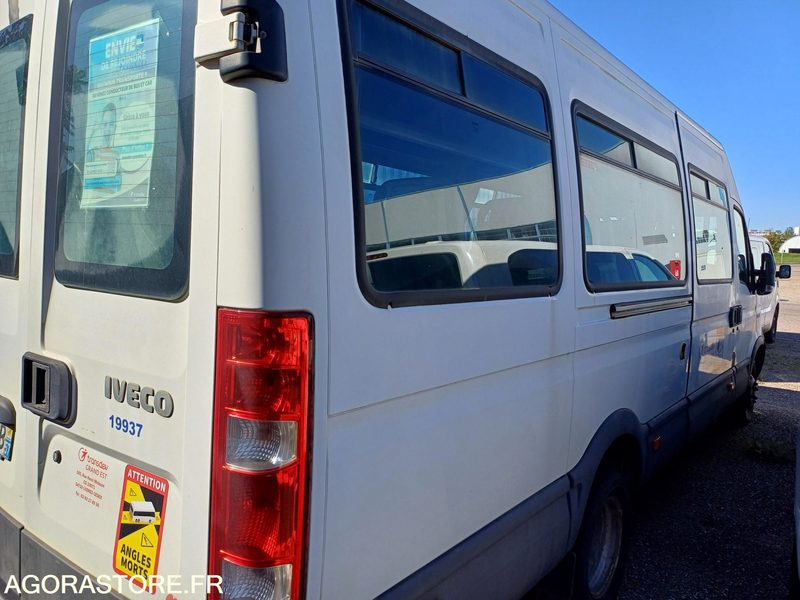 MINICAR DAILY - N°19937 - MEC 2010 -258009KM BC-123-ZB - Bus mini, Van penumpang: gambar 4 MINICAR DAILY - N°19937 - MEC 2010 -258009KM BC-123-ZB - Bus mini, Van penumpang: gambar 4