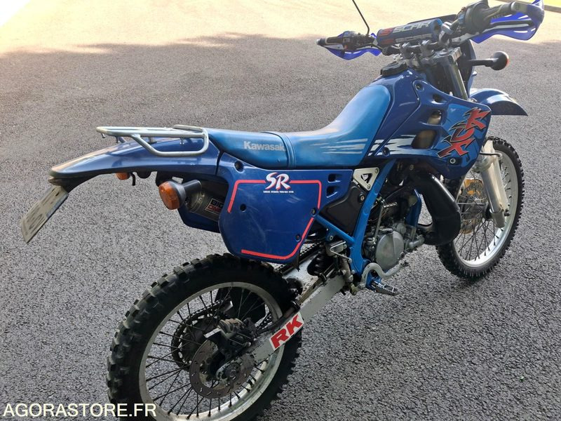 MOTO-KAWASAKI-125-KDX-1997 - Sepeda motor: gambar 3 MOTO-KAWASAKI-125-KDX-1997 - Sepeda motor: gambar 3