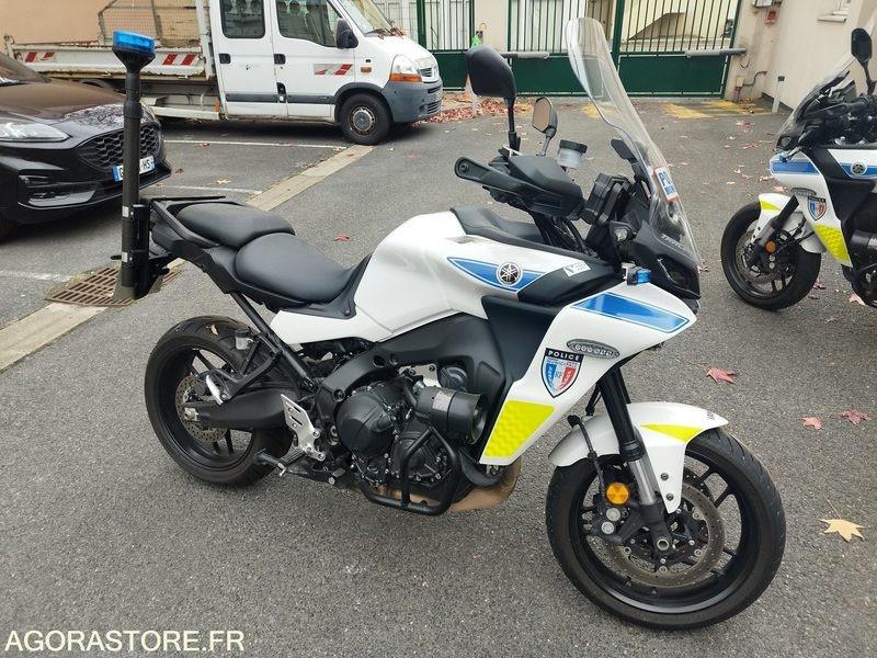 MOTO YAMAHA POLICE MUNICIPALE - Sepeda motor: gambar 4 MOTO YAMAHA POLICE MUNICIPALE - Sepeda motor: gambar 4