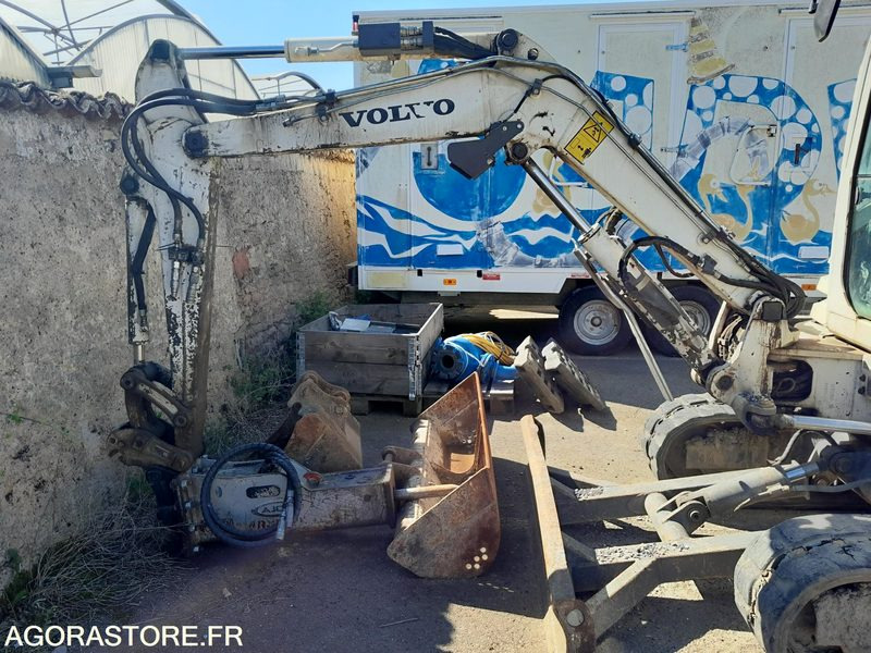 Minipelle Volvo EC27 - Ekskavator: gambar 2 Minipelle Volvo EC27 - Ekskavator: gambar 2