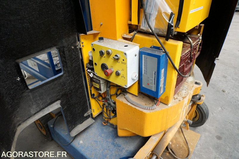 NACELLE ABM BELONE 1100 - Peralatan dan perlengkapan: gambar 4 NACELLE ABM BELONE 1100 - Peralatan dan perlengkapan: gambar 4