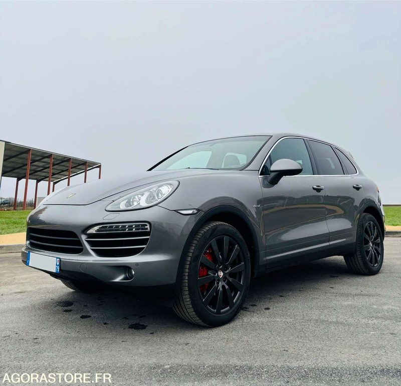 NIORT - PORSCHE CAYENNE 3.0 V6 - 2012 - 42 000 KM - Mobil: gambar 2 NIORT - PORSCHE CAYENNE 3.0 V6 - 2012 - 42 000 KM - Mobil: gambar 2
