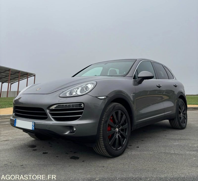 NIORT - PORSCHE CAYENNE 3.0 V6 - 2012 - 42 000 KM - Mobil: gambar 1 NIORT - PORSCHE CAYENNE 3.0 V6 - 2012 - 42 000 KM - Mobil: gambar 1