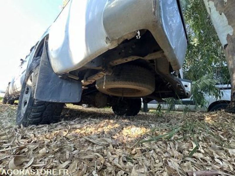 Truk pikap NISSAN NAVARRA - 2013 - 200000KM - CX496PF: gambar 9