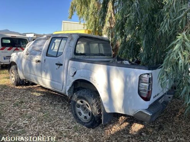Truk pikap NISSAN NAVARRA - 2013 - 200000KM - CX496PF: gambar 7