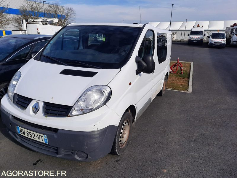 OPEL VIVARO - 2011 - 112 800KM - Van panel: gambar 1 OPEL VIVARO - 2011 - 112 800KM - Van panel: gambar 1