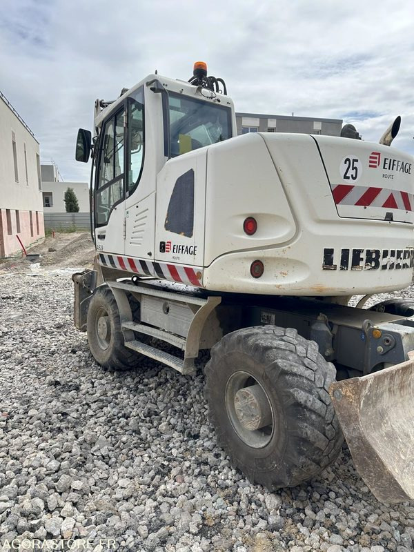 PELLE A PNEUS - LIEBHERR A914 - 2013 / 14455 HEURES (MA529) - Ekskavator: gambar 4 PELLE A PNEUS - LIEBHERR A914 - 2013 / 14455 HEURES (MA529) - Ekskavator: gambar 4