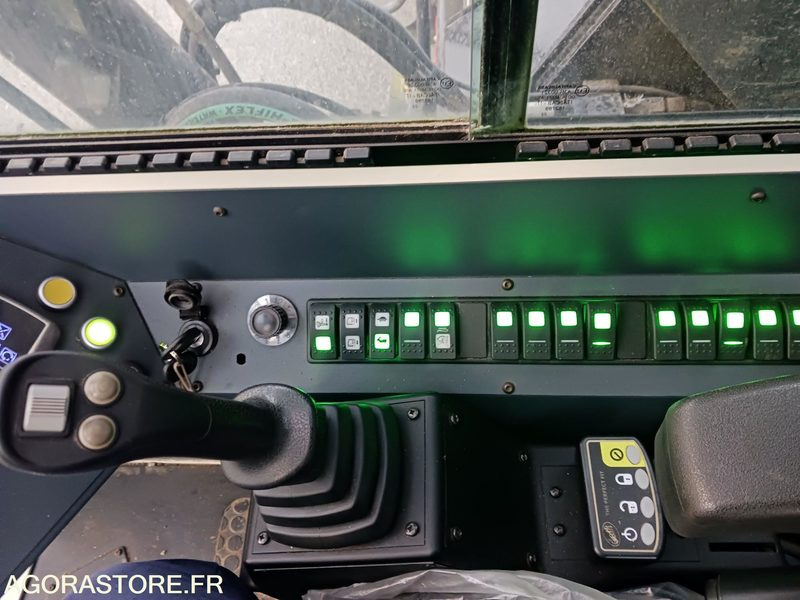 Ekskavator PELLE DE MANUTENTION TABARELLI T308 DIESEL 18T500 616h 2022: gambar 17 Ekskavator PELLE DE MANUTENTION TABARELLI T308 DIESEL 18T500 616h 2022: gambar 17