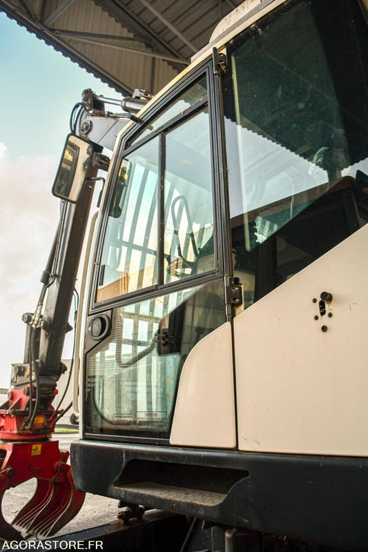 Ekskavator PELLE DE MANUTENTION TABARELLI T308 DIESEL 18T500 616h 2022: gambar 14 Ekskavator PELLE DE MANUTENTION TABARELLI T308 DIESEL 18T500 616h 2022: gambar 14