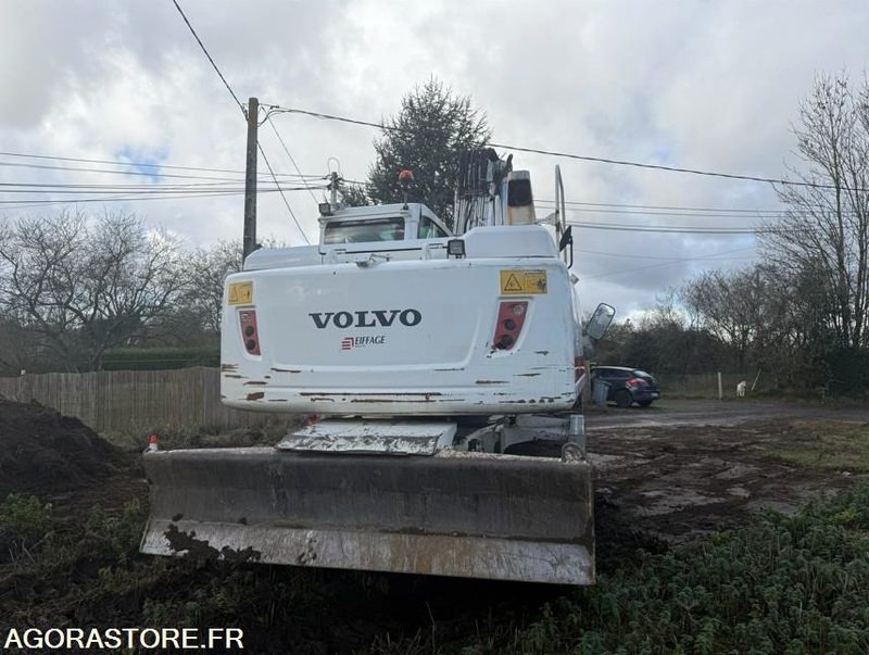 PELLE SUR PNEUS - VOLVO -EW160D - 2014 - 14700H - Ekskavator: gambar 4 PELLE SUR PNEUS - VOLVO -EW160D - 2014 - 14700H - Ekskavator: gambar 4