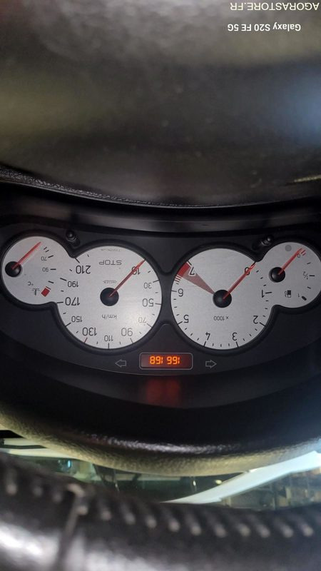 PEUGEOT 206 ESSENCE - Mobil: gambar 5 PEUGEOT 206 ESSENCE - Mobil: gambar 5