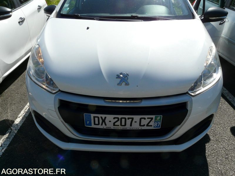 PEUGEOT 208 DX207CZ - Mobil: gambar 1 PEUGEOT 208 DX207CZ - Mobil: gambar 1