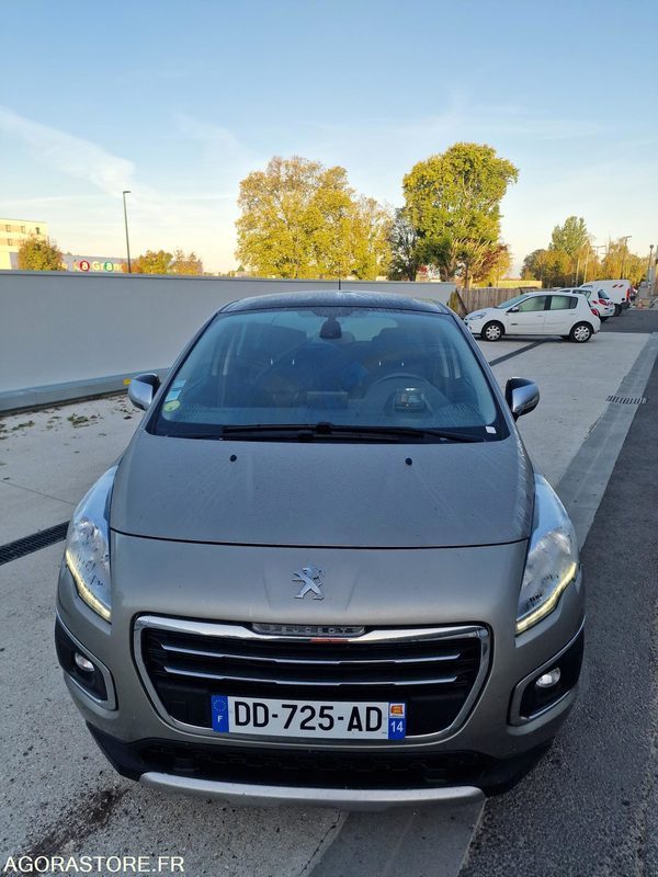 PEUGEOT 3008 - Mobil: gambar 2 PEUGEOT 3008 - Mobil: gambar 2