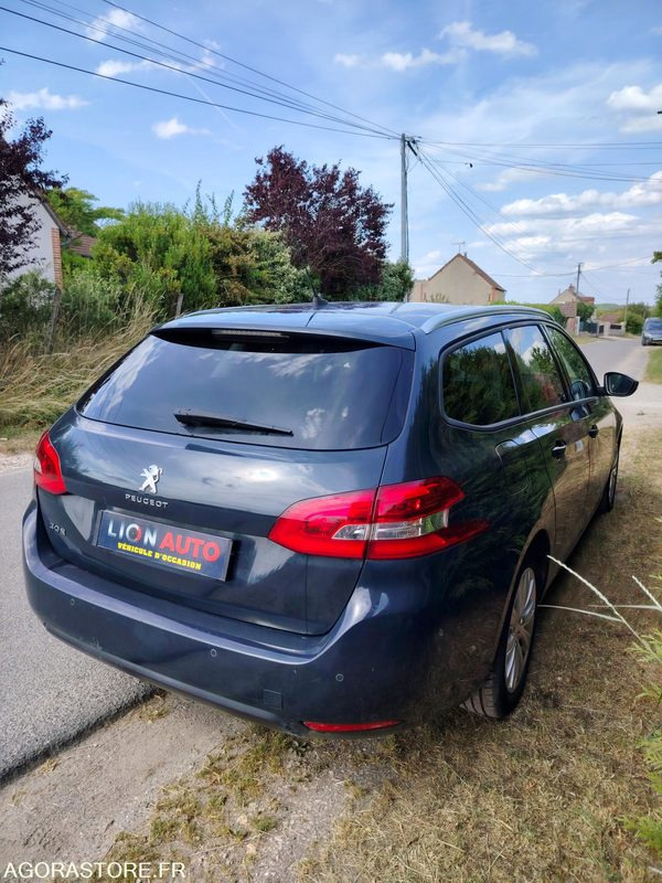 PEUGEOT 308 SW 1.2i PURETECH - 2019 - 68 590 KM - Mobil: gambar 3 PEUGEOT 308 SW 1.2i PURETECH - 2019 - 68 590 KM - Mobil: gambar 3