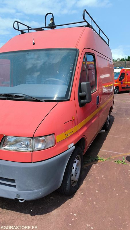PEUGEOT BOXER - 1988 - 6382kms - Van panel: gambar 2 PEUGEOT BOXER - 1988 - 6382kms - Van panel: gambar 2