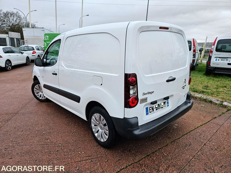 PEUGEOT PARTNER ÉLECTRIQUE 3 PLACES GPS CLIM - 2017 - 23300KMS - Van kecil, Van listrik: gambar 4 PEUGEOT PARTNER ÉLECTRIQUE 3 PLACES GPS CLIM - 2017 - 23300KMS - Van kecil, Van listrik: gambar 4