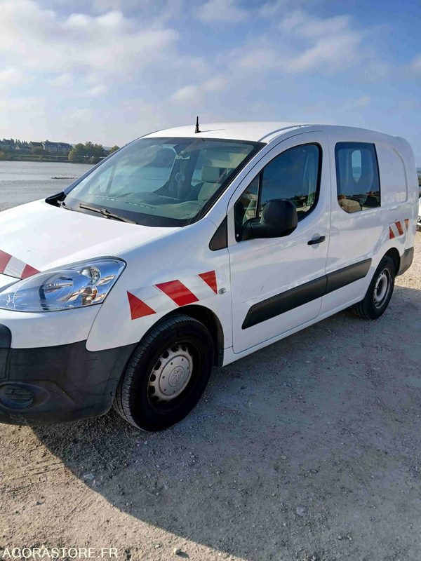 PEUGEOT PARTNER - Van kecil: gambar 2 PEUGEOT PARTNER - Van kecil: gambar 2