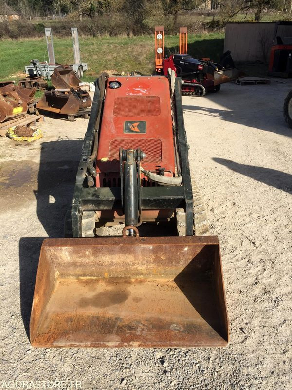 PORTE OUTILS à chenilles DITCH WITCH SK500 - Loader konstruksi: gambar 3 PORTE OUTILS à chenilles DITCH WITCH SK500 - Loader konstruksi: gambar 3