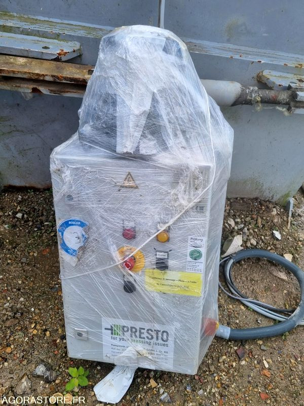 PRESSE A CARTON A VIS PRESTO SPN15 - 2009 - Peralatan dan perlengkapan: gambar 3 PRESSE A CARTON A VIS PRESTO SPN15 - 2009 - Peralatan dan perlengkapan: gambar 3