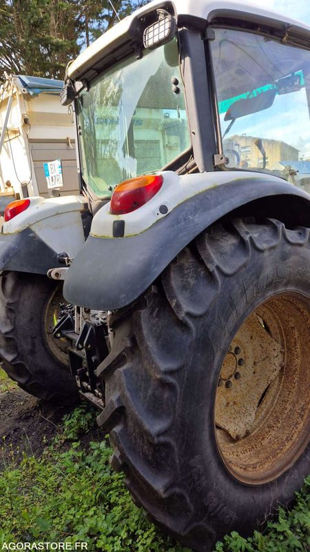JHON DEERE M6220 - 2004 - Peralatan lainnya: gambar 3 JHON DEERE M6220 - 2004 - Peralatan lainnya: gambar 3
