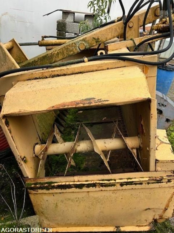 DESILEUSE LUCAS - Peralatan pertanian: gambar 3 DESILEUSE LUCAS - Peralatan pertanian: gambar 3
