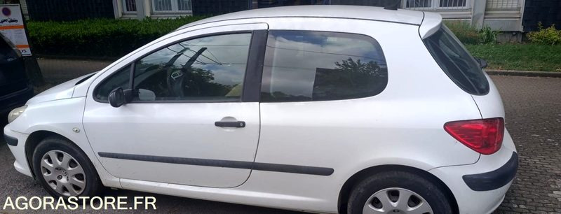 Peugeot 307 - 2005 - 216 000 KM - Mobil: gambar 1 Peugeot 307 - 2005 - 216 000 KM - Mobil: gambar 1