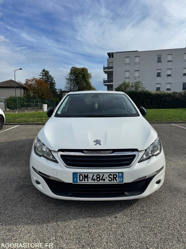 Peugeot 308 1.6 HDi 90 CV phase 2 T9 - 2014 - 172 500 KMS - Mobil: gambar 1 Peugeot 308 1.6 HDi 90 CV phase 2 T9 - 2014 - 172 500 KMS - Mobil: gambar 1