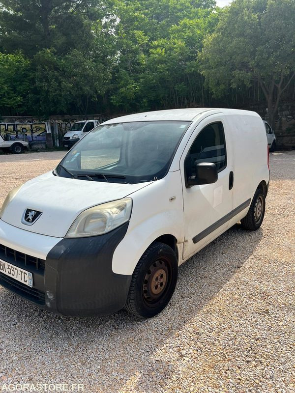 Peugeot Bipper 110000kms - 2011 - Van kecil: gambar 2 Peugeot Bipper 110000kms - 2011 - Van kecil: gambar 2