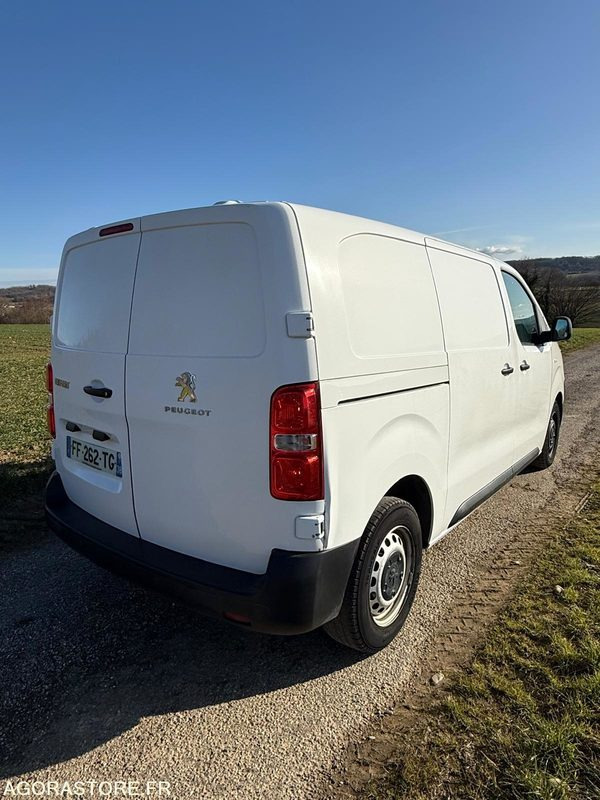 Peugeot Expert 2L HDI 122CH 1ER MAIN 179.000KM SUPER ÉTAT - Van kecil: gambar 3 Peugeot Expert 2L HDI 122CH 1ER MAIN 179.000KM SUPER ÉTAT - Van kecil: gambar 3