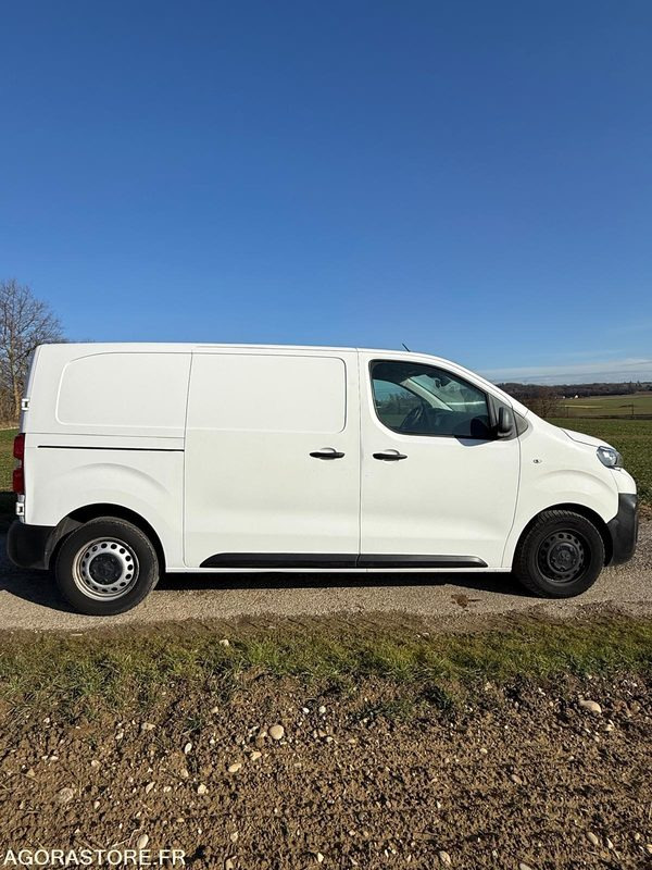 Peugeot Expert 2L HDI 122CH 1ER MAIN 179.000KM SUPER ÉTAT - Van kecil: gambar 5 Peugeot Expert 2L HDI 122CH 1ER MAIN 179.000KM SUPER ÉTAT - Van kecil: gambar 5