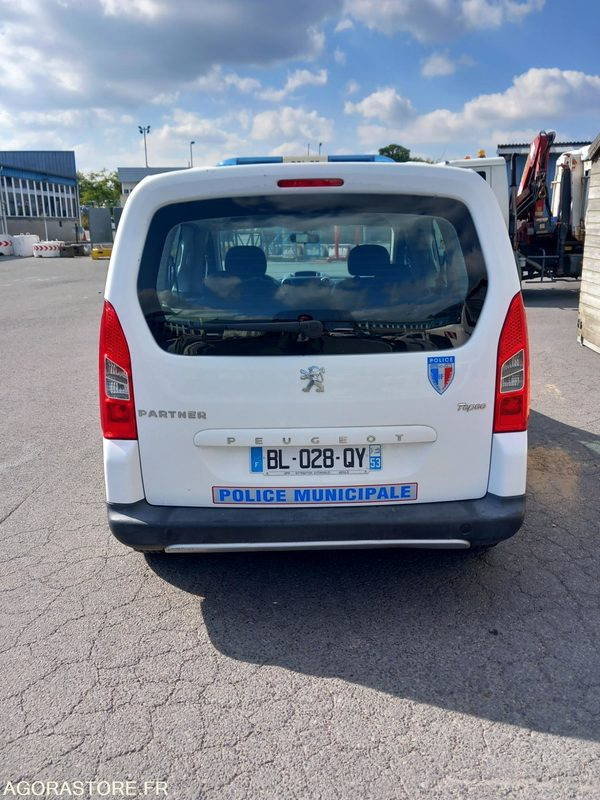 Peugeot Partner BL028QY - Van kecil: gambar 5 Peugeot Partner BL028QY - Van kecil: gambar 5