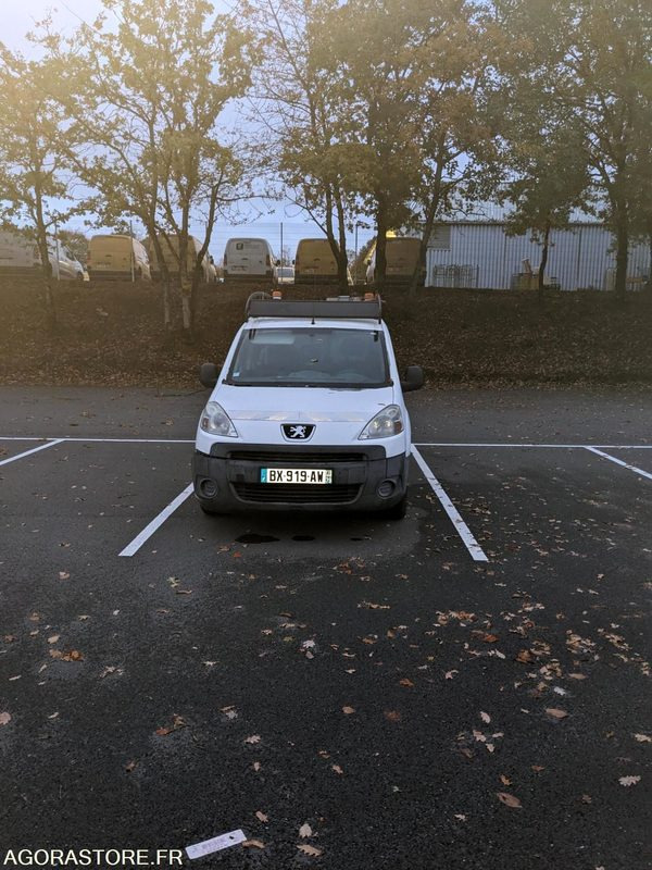 Peugeot Partner - Van kecil: gambar 2 Peugeot Partner - Van kecil: gambar 2