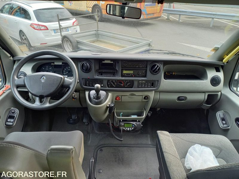 QBO Dir Transport - RENAULT MASTER 2 TPMR - Mobil: gambar 5 QBO Dir Transport - RENAULT MASTER 2 TPMR - Mobil: gambar 5