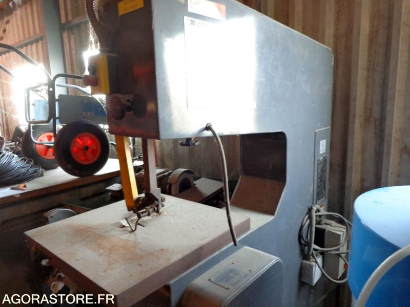 RARE SCIE a ruban verticale a métaux ULTRA - Gergaji pita logam: gambar 1 RARE SCIE a ruban verticale a métaux ULTRA - Gergaji pita logam: gambar 1