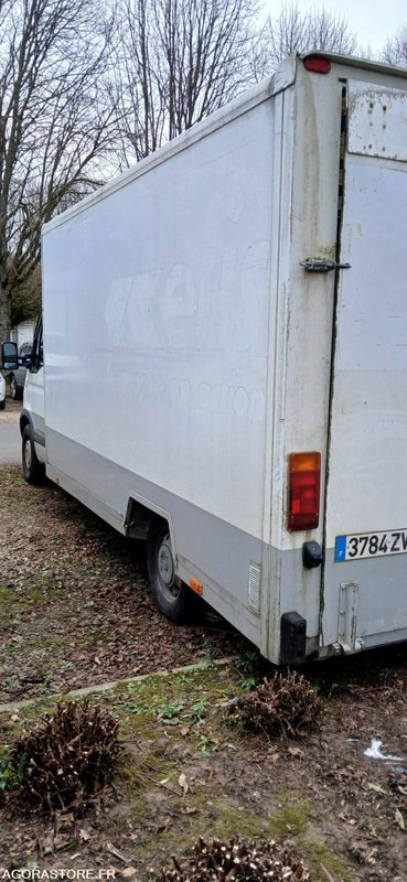 REANULT MASTER - 2008 - 493430 km 3784 ZV 76 - Van panel: gambar 5 REANULT MASTER - 2008 - 493430 km 3784 ZV 76 - Van panel: gambar 5