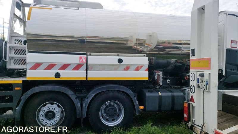 RENAULT C380 - 2020 - 13103 KM - Aspal sprayer: gambar 5 RENAULT C380 - 2020 - 13103 KM - Aspal sprayer: gambar 5